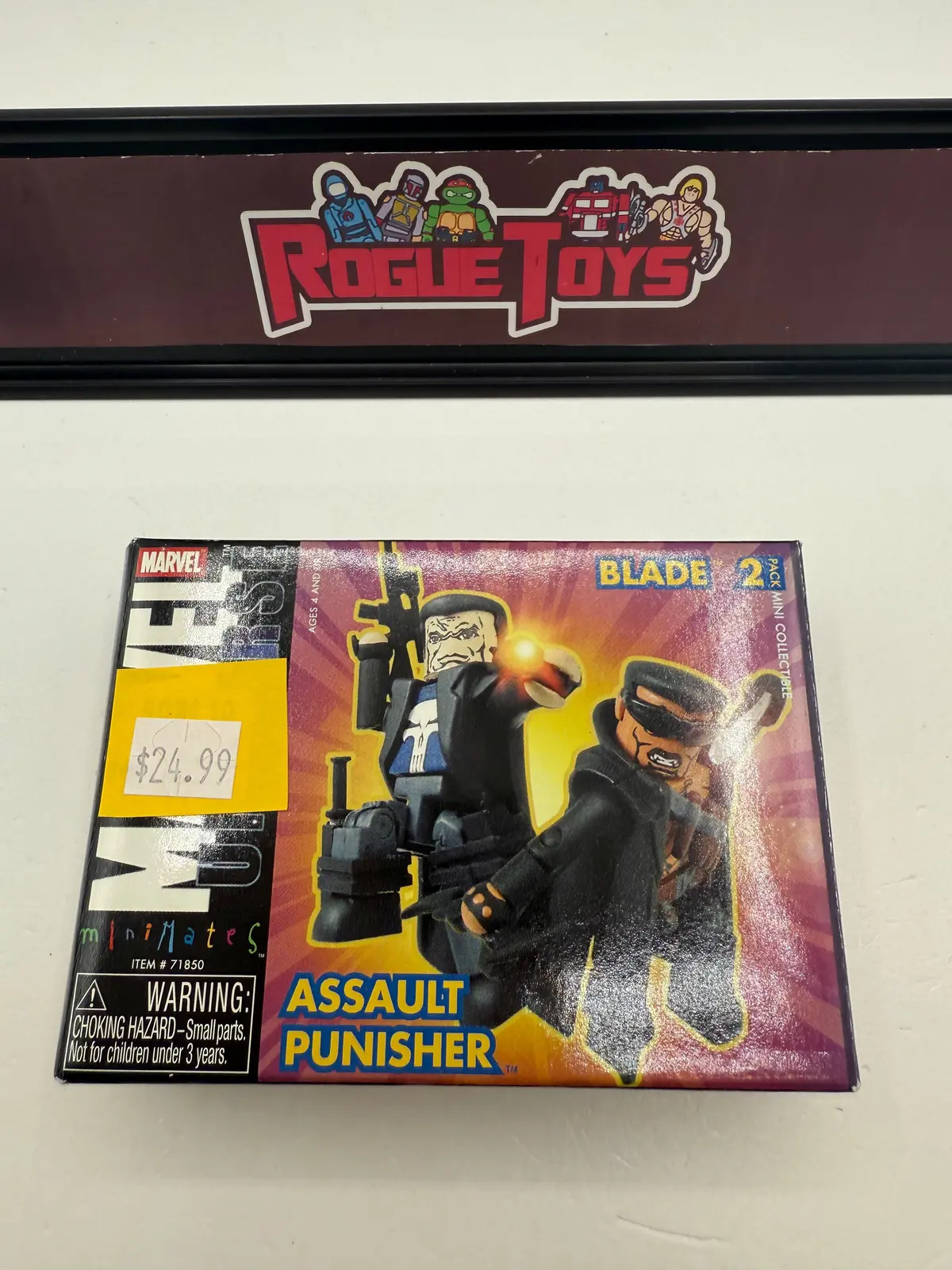 Diamond Select Toys Marvel Universe Minimates 2-Pack Assault Punisher & Blade 1