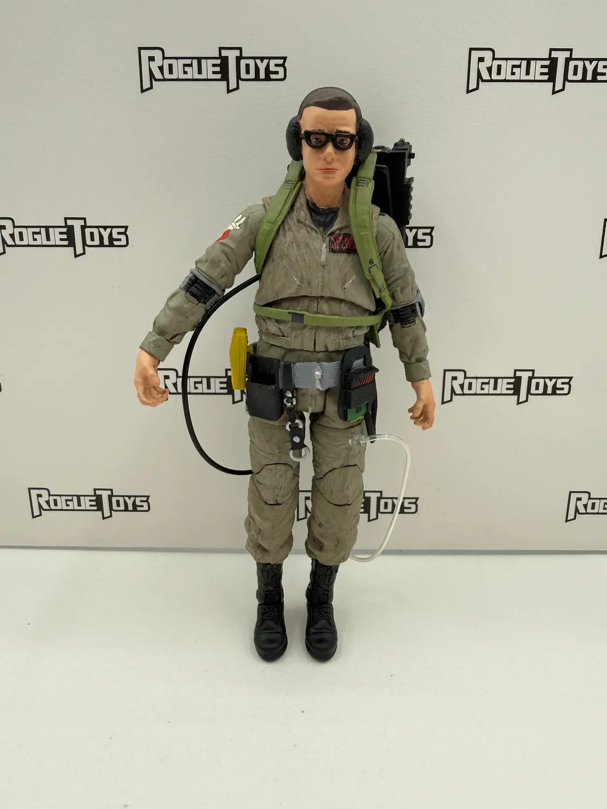 Diamond Select Ghostbusters 2 Geared Up Louis Tully Deluxe Figure 1