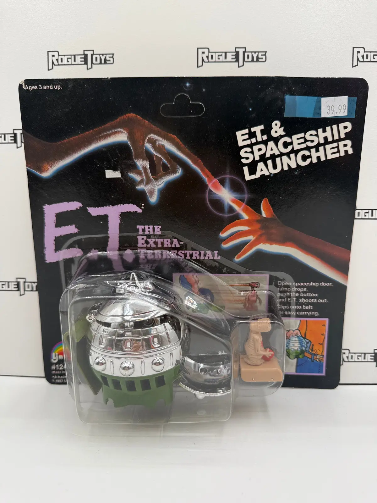 Ljn E.T. The Extraterrestrial E.T. & Spaceship Launcher 1