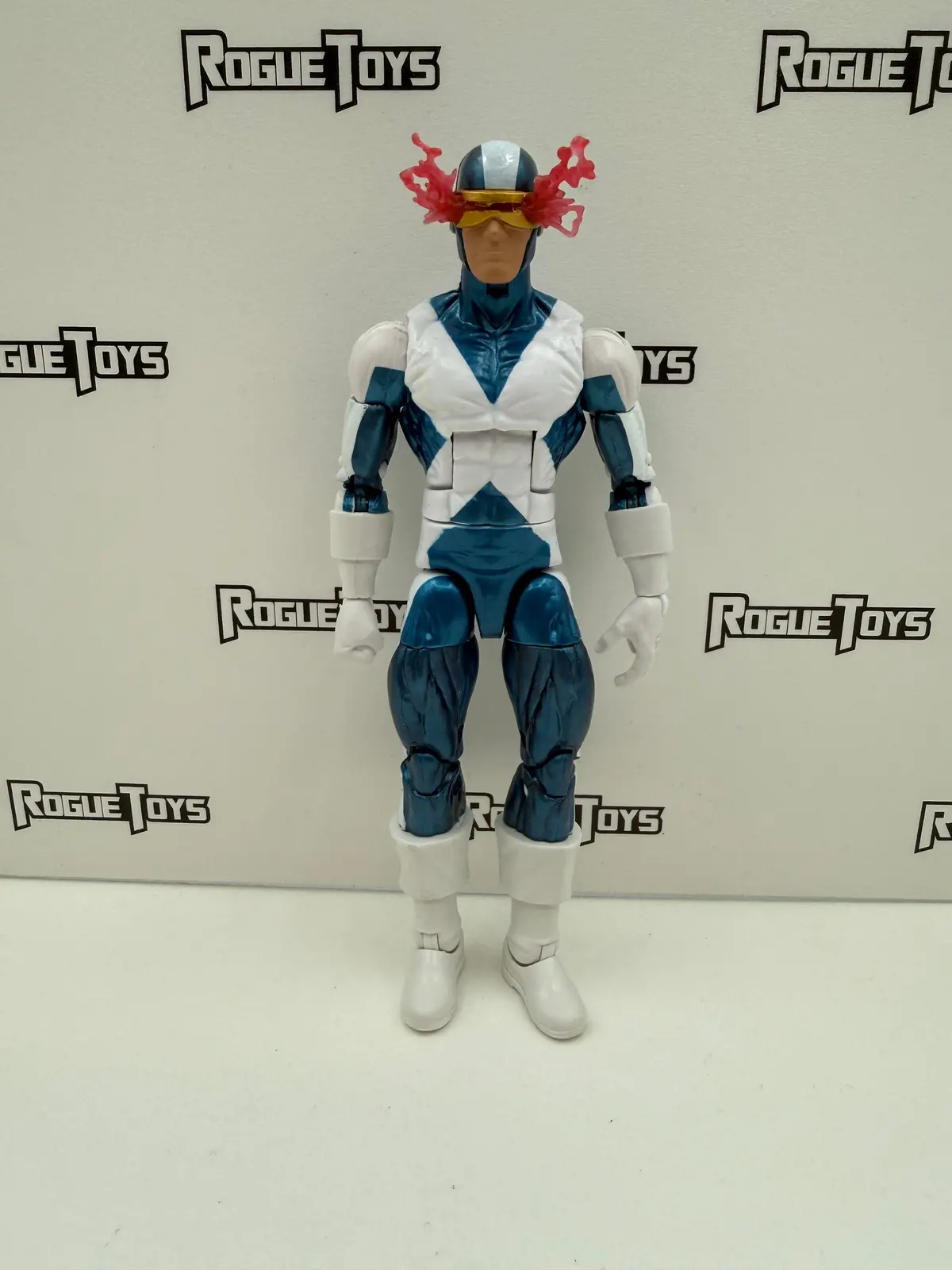Hasbro Marvel Legends X-Men 80 Years Retro Cyclops 1