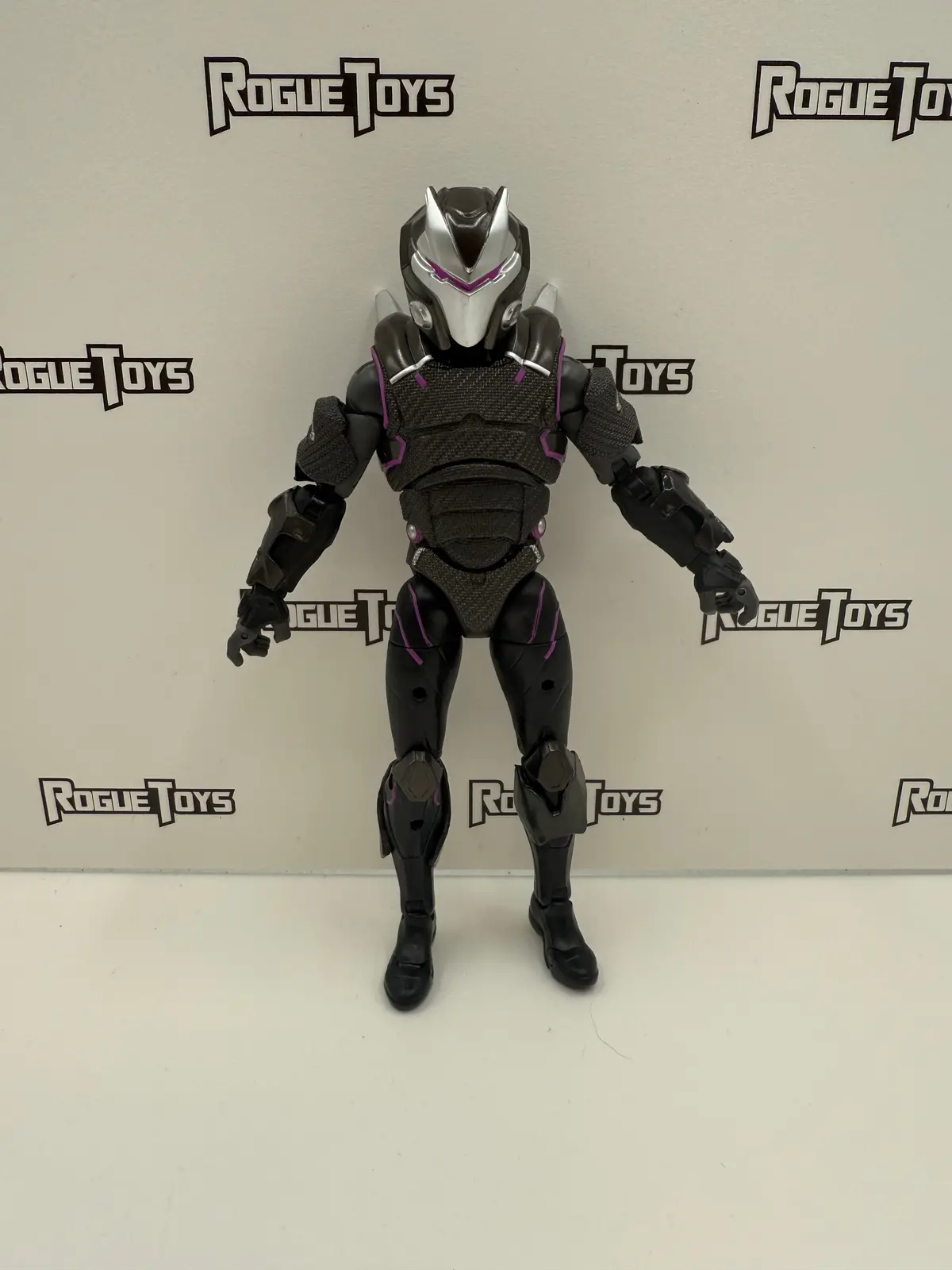 Jazwares Fortnite Legendary Series Max Level Omega (Purple Variant) 1