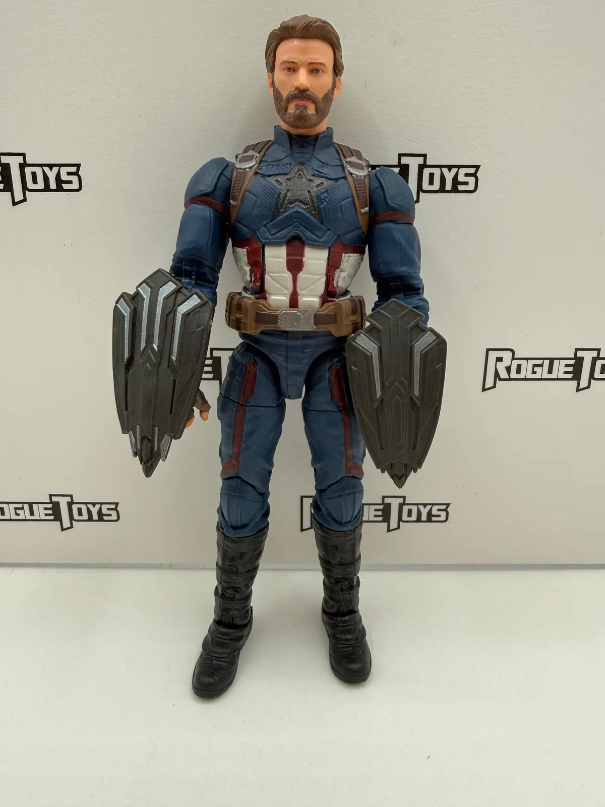 Hasbro Marvel Legends Avengers Infinity War Captain America 1