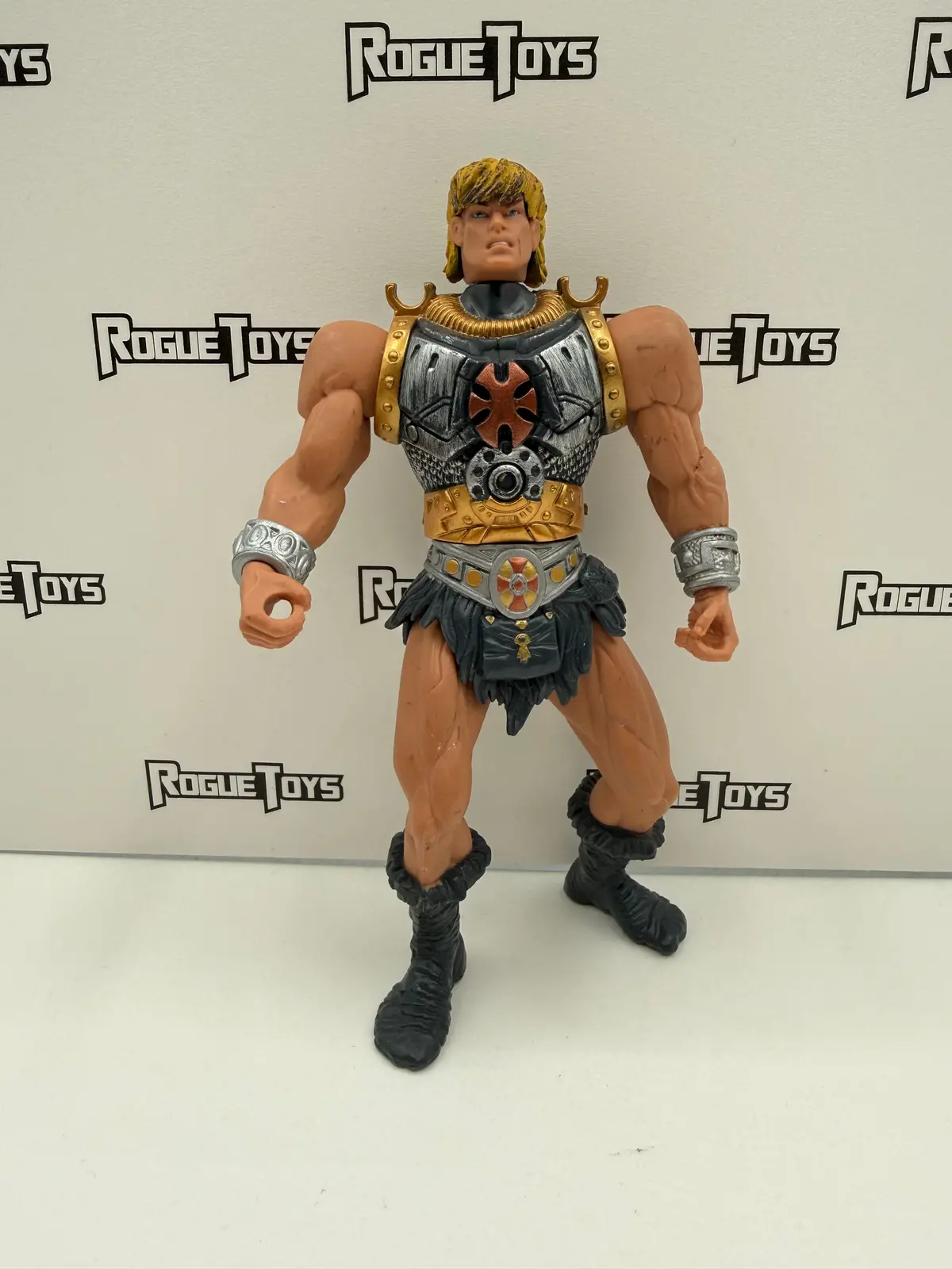 Mattel Masters Of The Universe (Motu) 200X Battle Armor He-Man 1