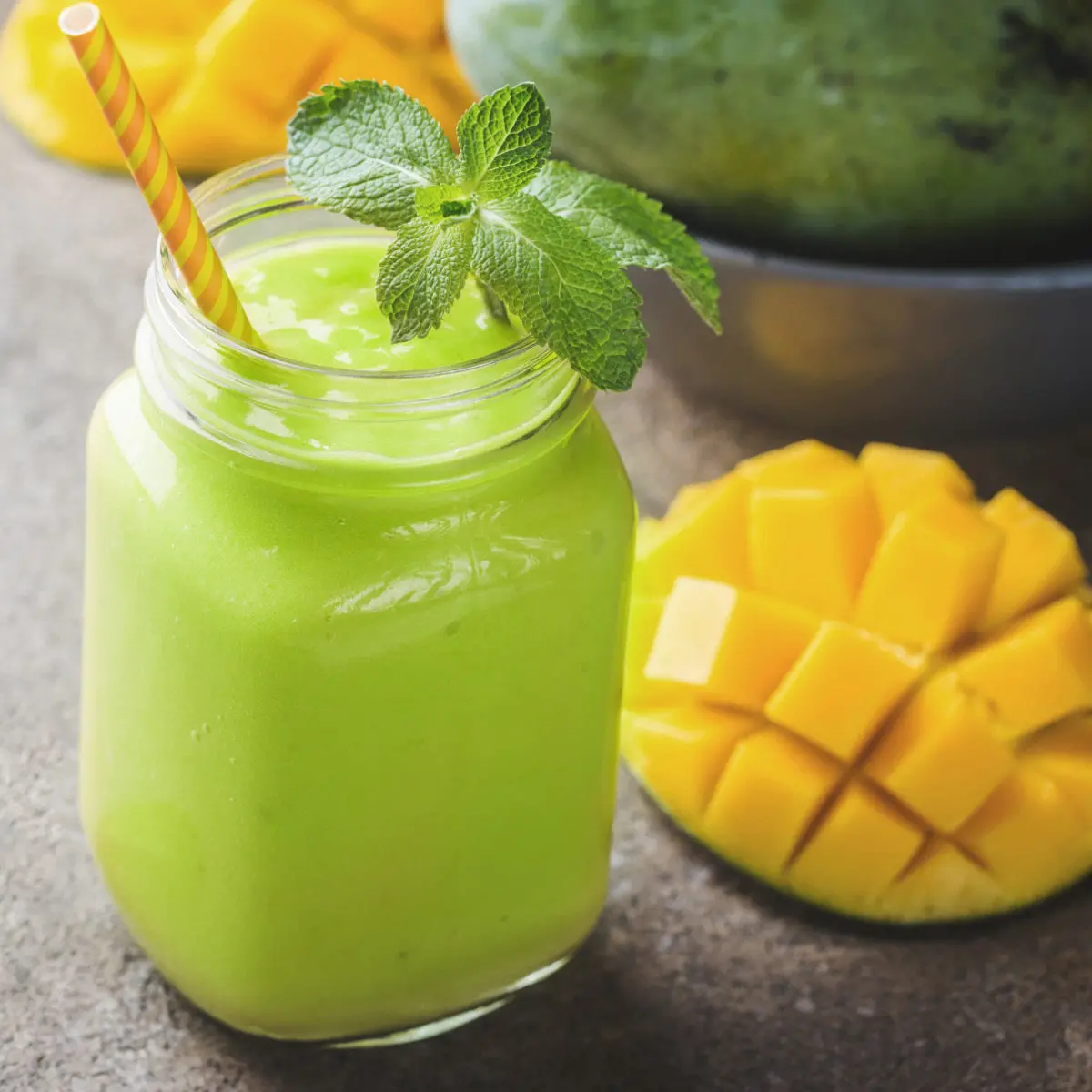Mango Matcha Smoothie 1