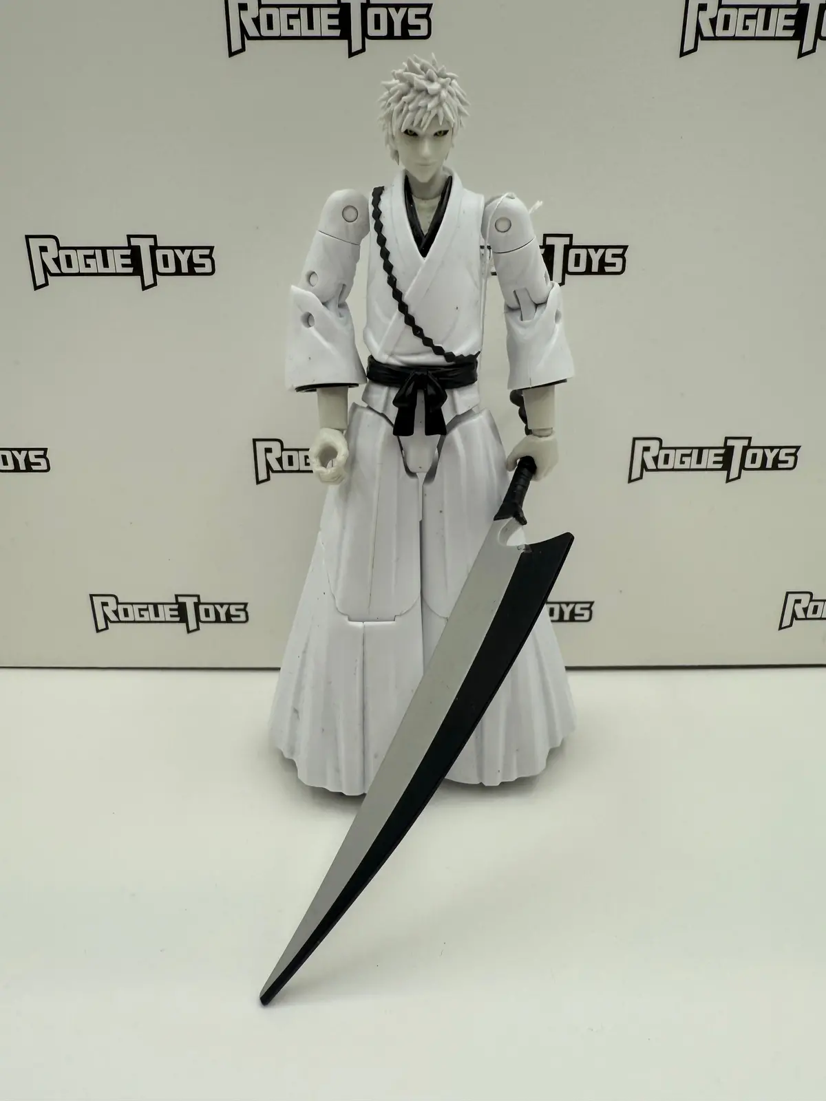 Bandai Bleach White Ichigo 1