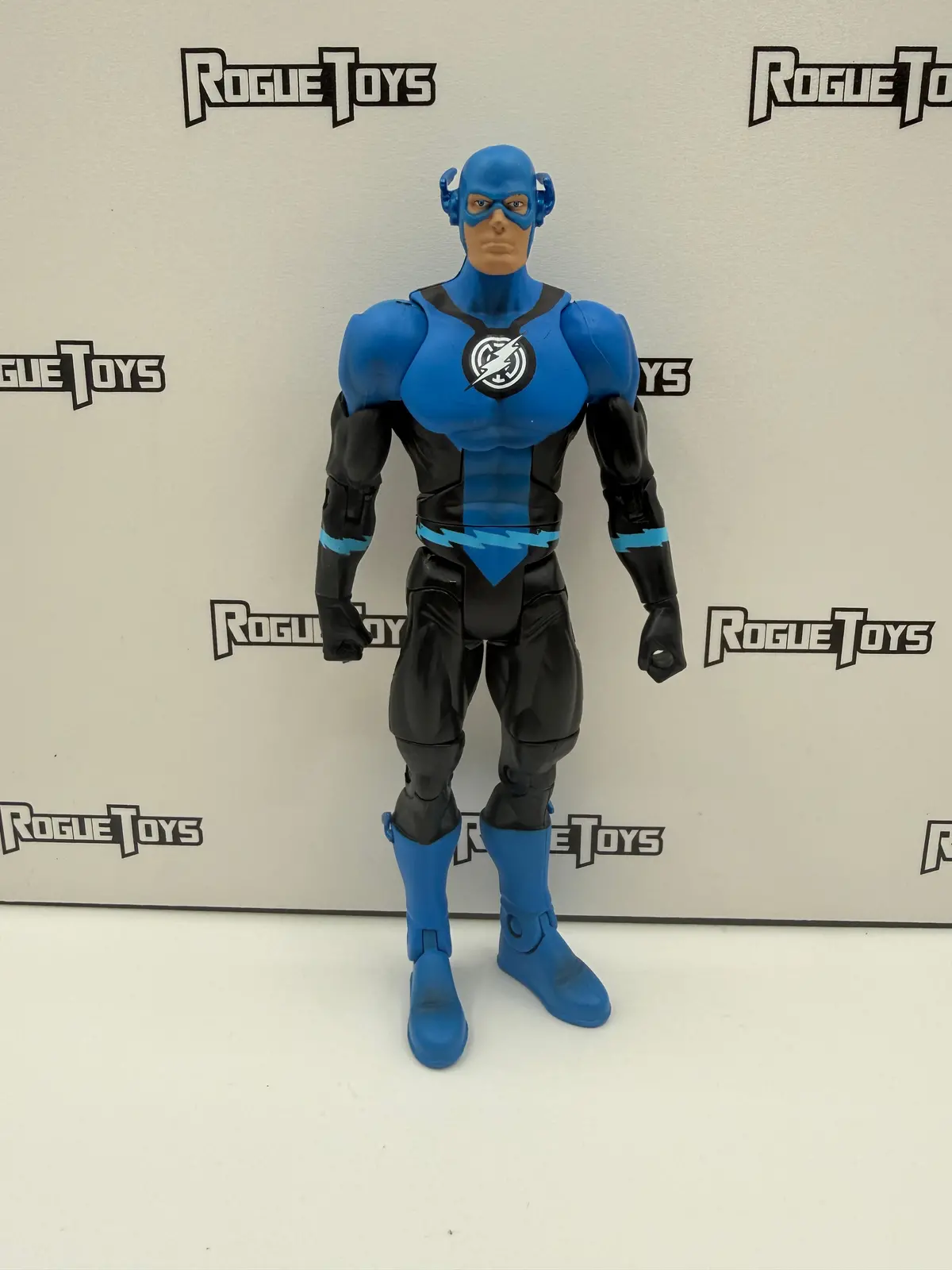 Mattel Dc Universe Classics Wave 17 Figure 3 Blue Lantern: The Flash 1