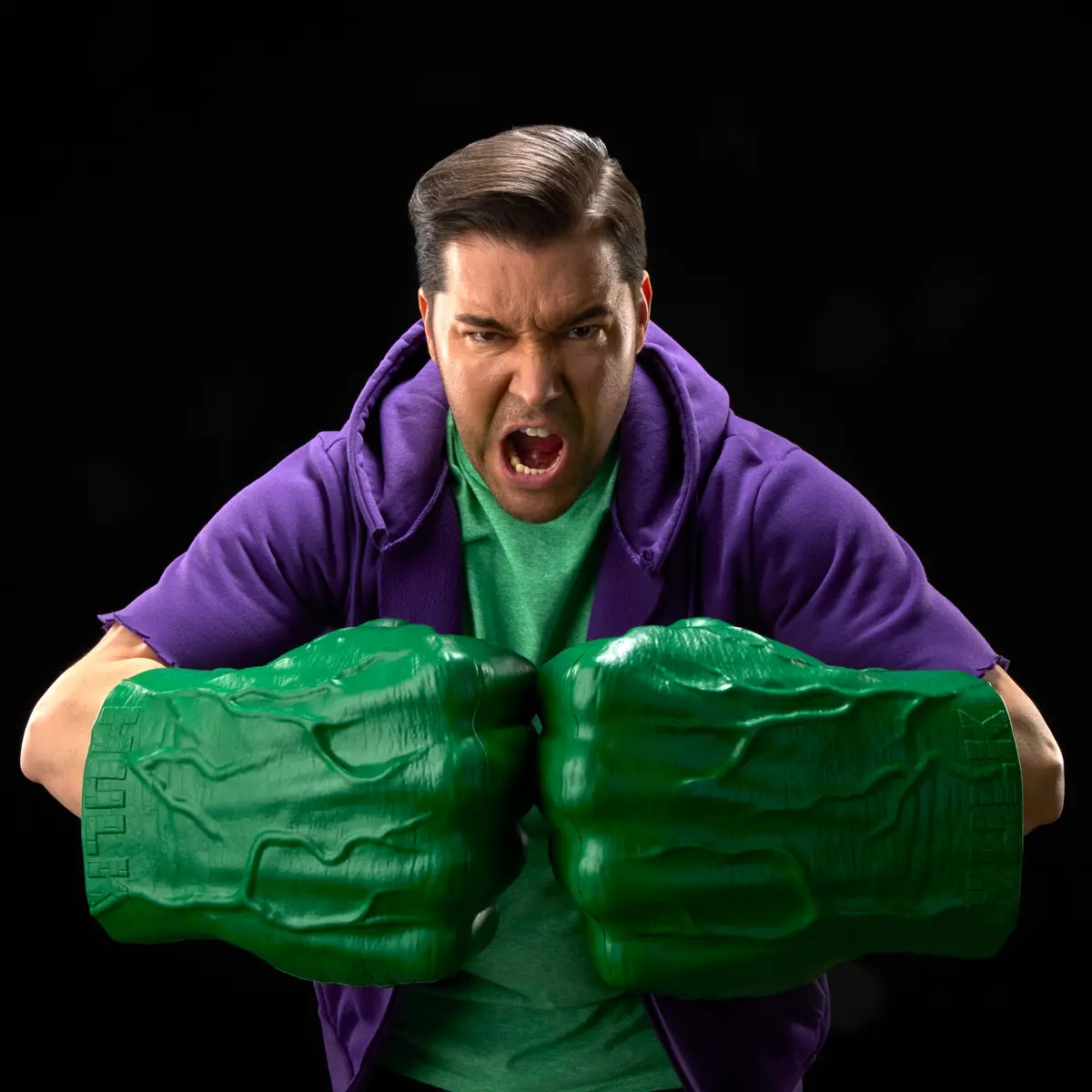 [Pre-Order] Marvel Legends Series - Incredible Hulk Premium Roleplay Fists Roleplay Accessory (G2053) 2