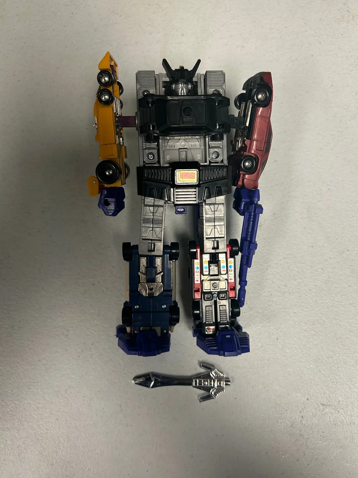 Hasbro Transformers G1 Combiners Decepticon Menasor 1