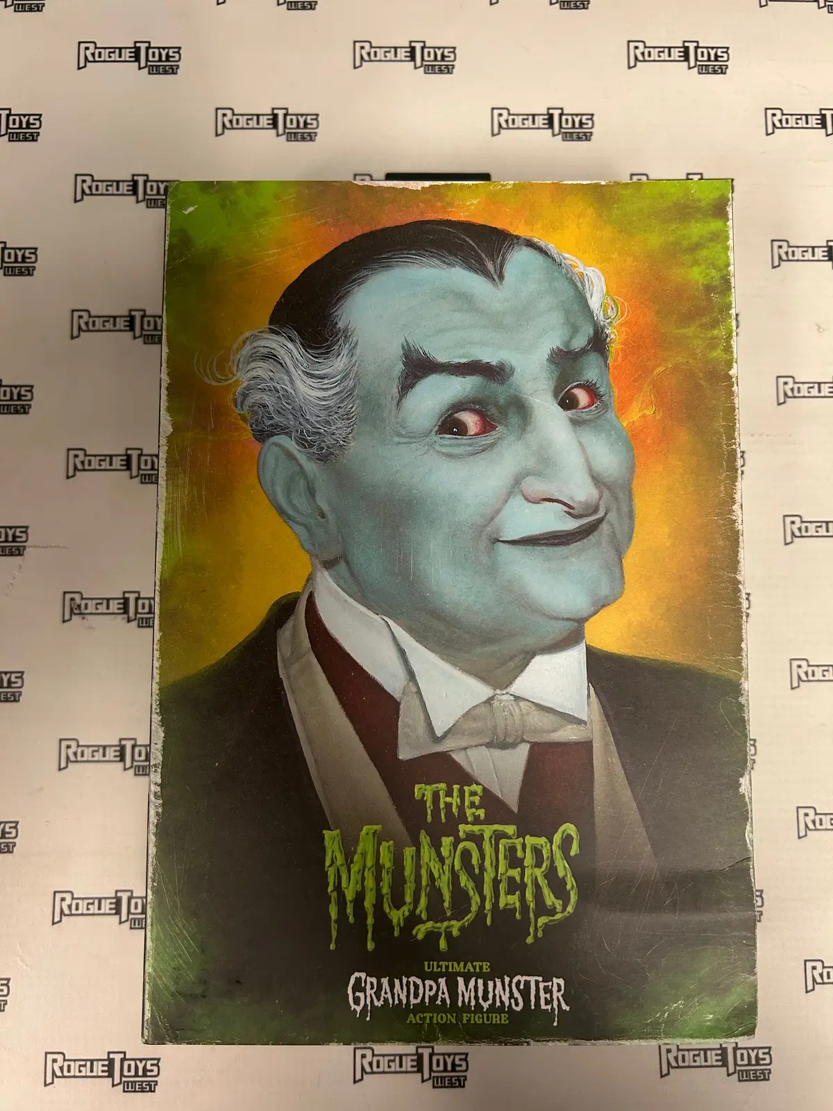 Neca Reel Toys The Munsters Ultimate Grandpa Munster 1
