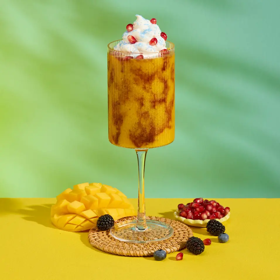 Golden Turmeric Mangoberry Smoothie 1