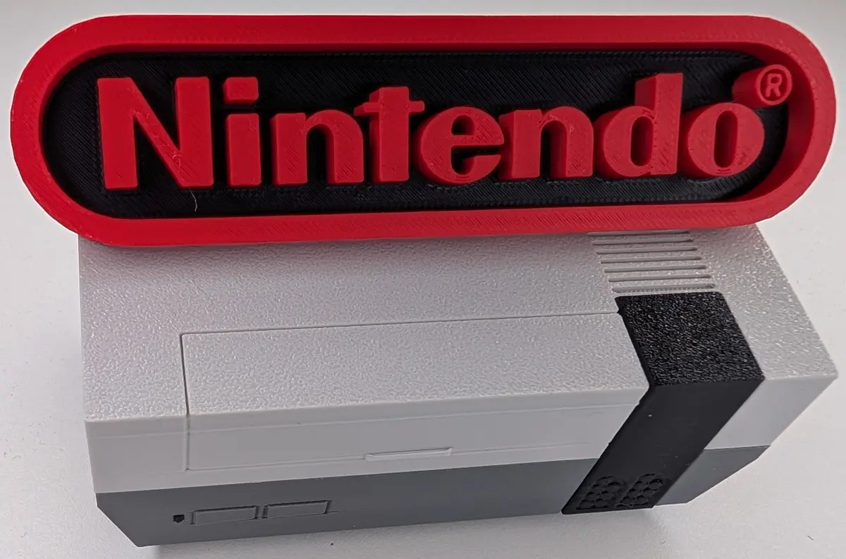 Nes Nintendo Entertainment System Console & Logo - Desk Paper Weight/Novelty Pop Art - 13 X 11 X 7 Cm Low Stock 1