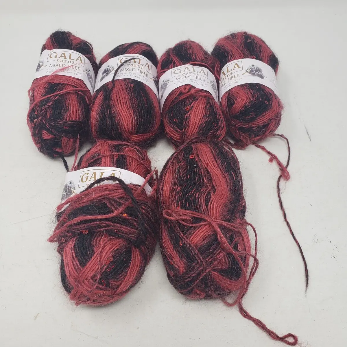 Gala Yarns Mixed Fiber 1.76 Ounce Skeins Red Black 520 Sequins Lot Of 6 1