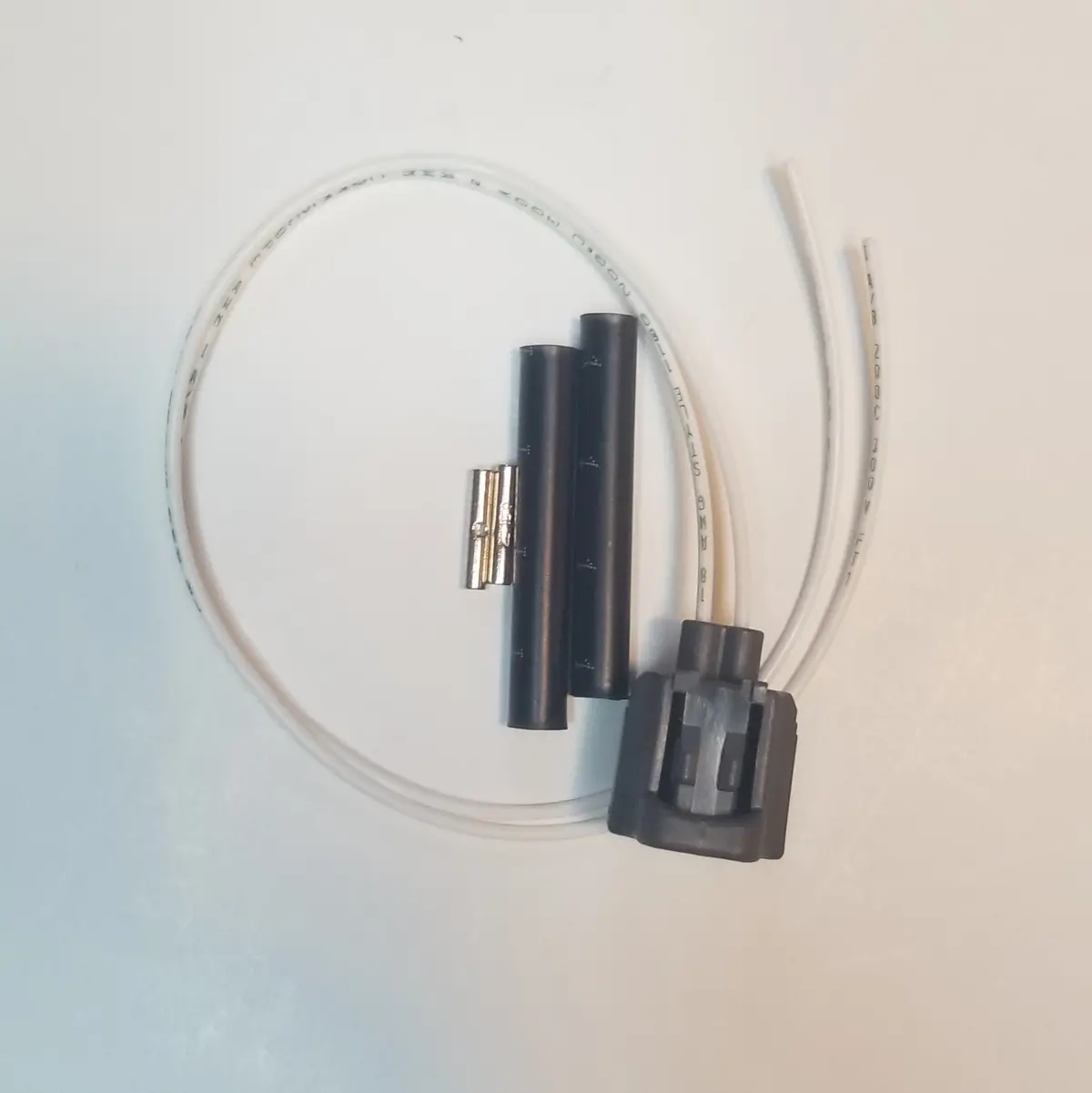 Oil Temp Sensor Connector Pigtail Kit - 1994-2003 Ford F-Series 1