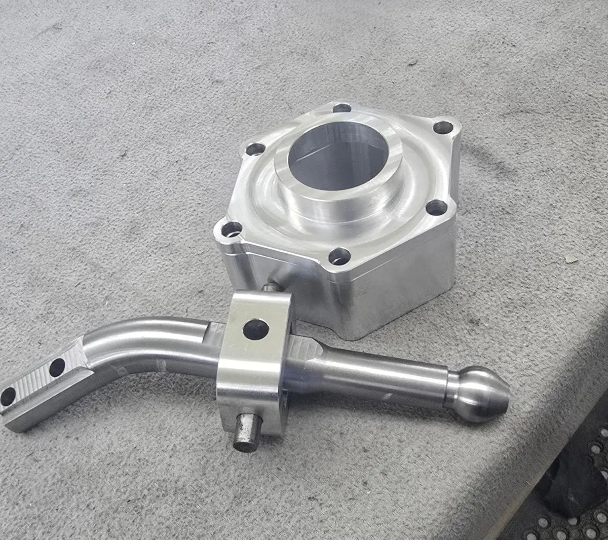 Diesels And Dirtbags Zf6 Short Throw Shifter & Tower Kit  - 1999-2003 Ford F-Series 1