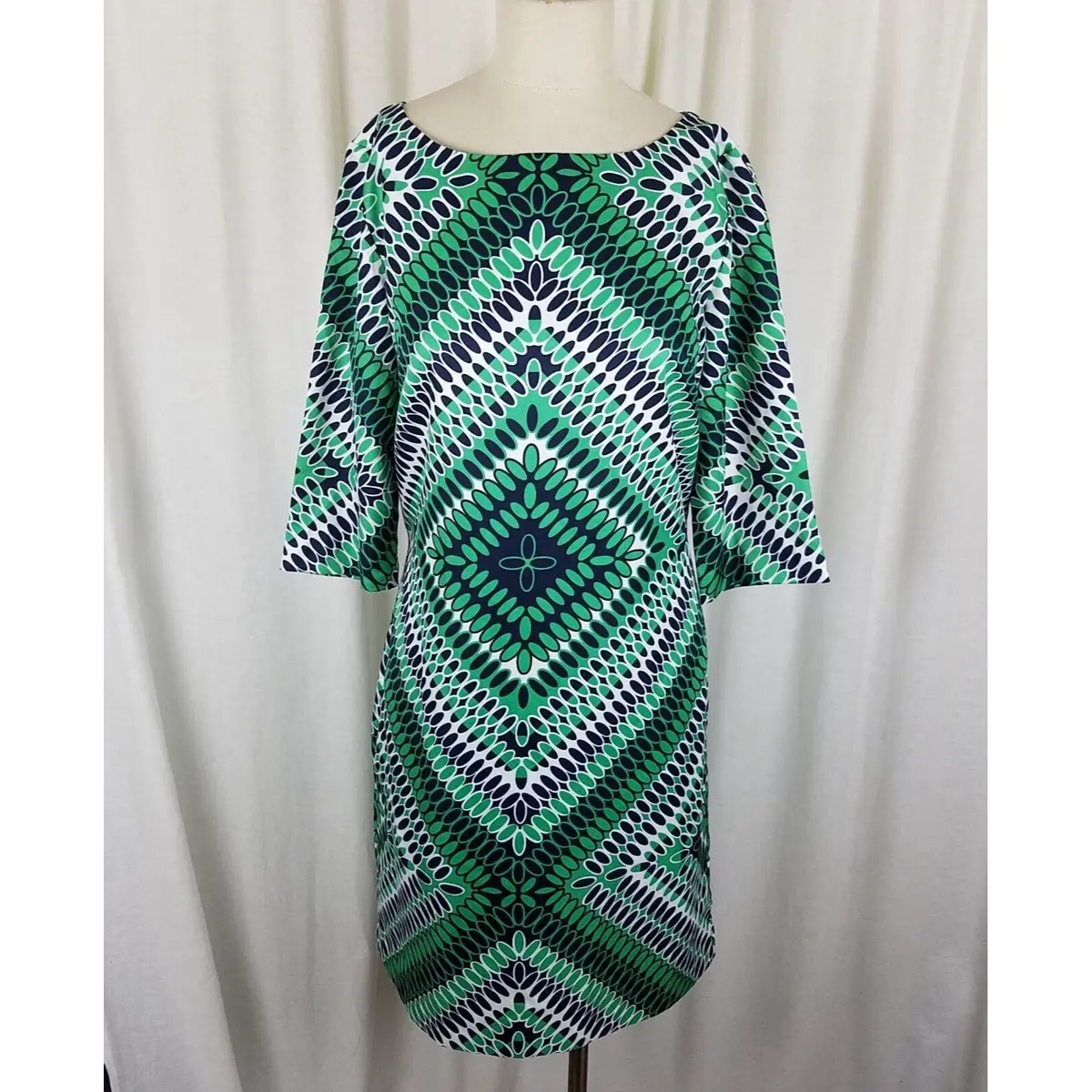 Banana Republic Psychadelic Geometric Shift Boat Neck Dress Womens 8 Black White 1