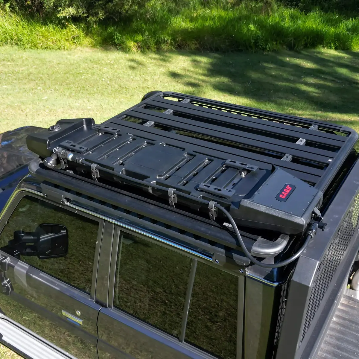 Caos 35L Water Tank With Recovery Board Mount 1