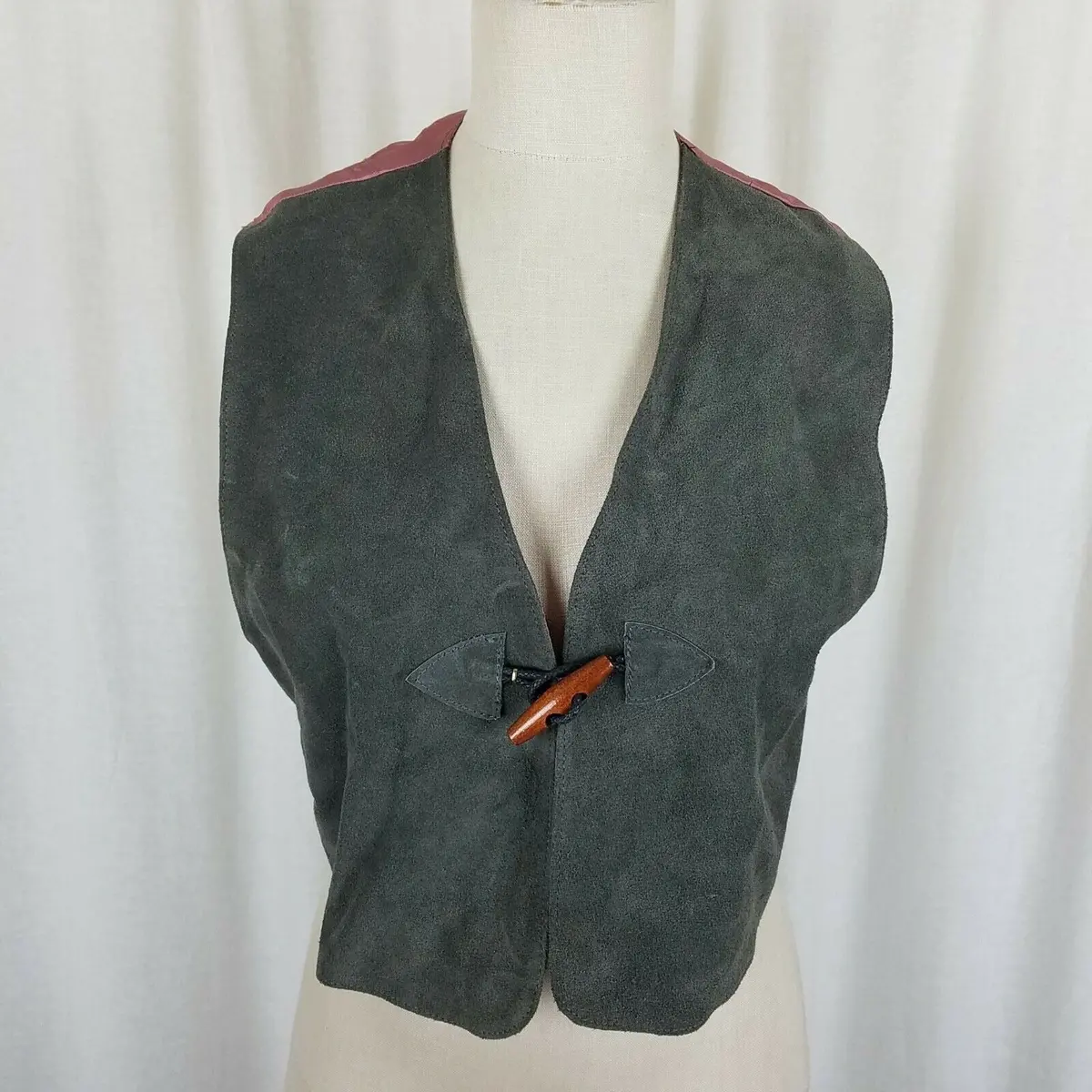 Vintage Jordache Leather Wood Toggle Front Vest Womens S M Satin Back Waistcoat 1