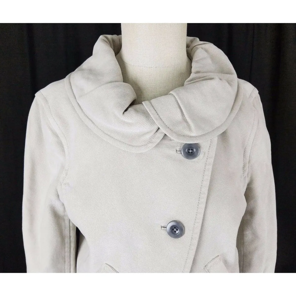 Generra Ruffled Round Collar Asymmetrical Jacket Womens L Oyster $328 Off Center 2
