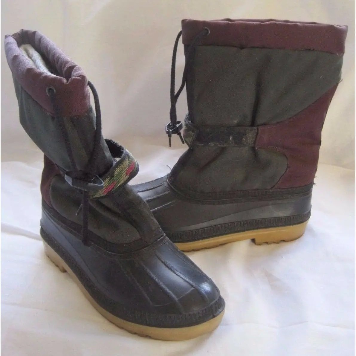 Vintage Slip On Winter Boots Removable Insert Liner Rubber Nylon Mens 6 Canada 1