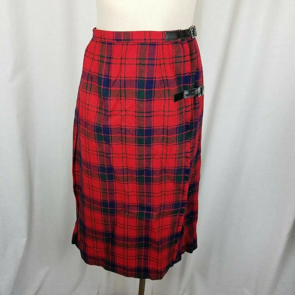 Red Wool Tartan Scotch Plaid Pleated Buckle Wrap Kilt Skirt Womens S Vintage Mid 1