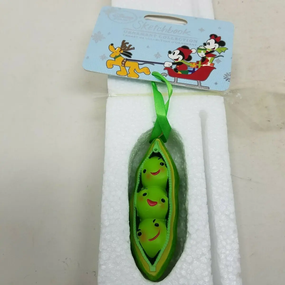 Disney Peas In A Pod Toy Story 3 2015 Christmas Sketchbook Ornament Pixar Fuzzy 1