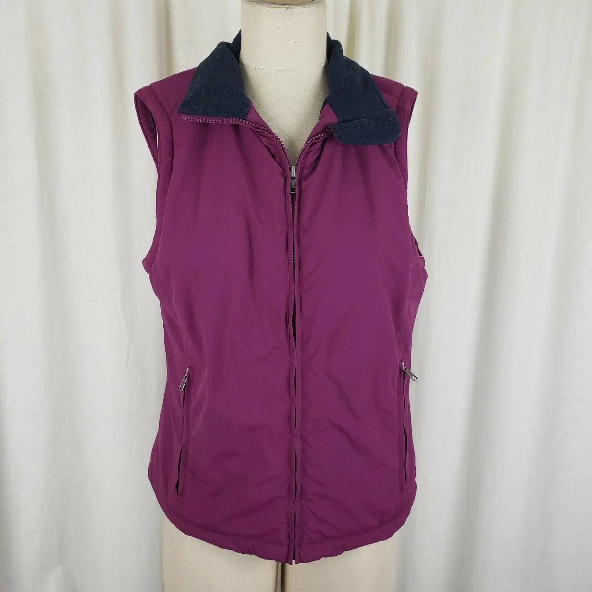 Ll Bean Nylon Fleece Lined Vest Womens Xs Full Zip Up Outdoor Mountain Raspberry 1