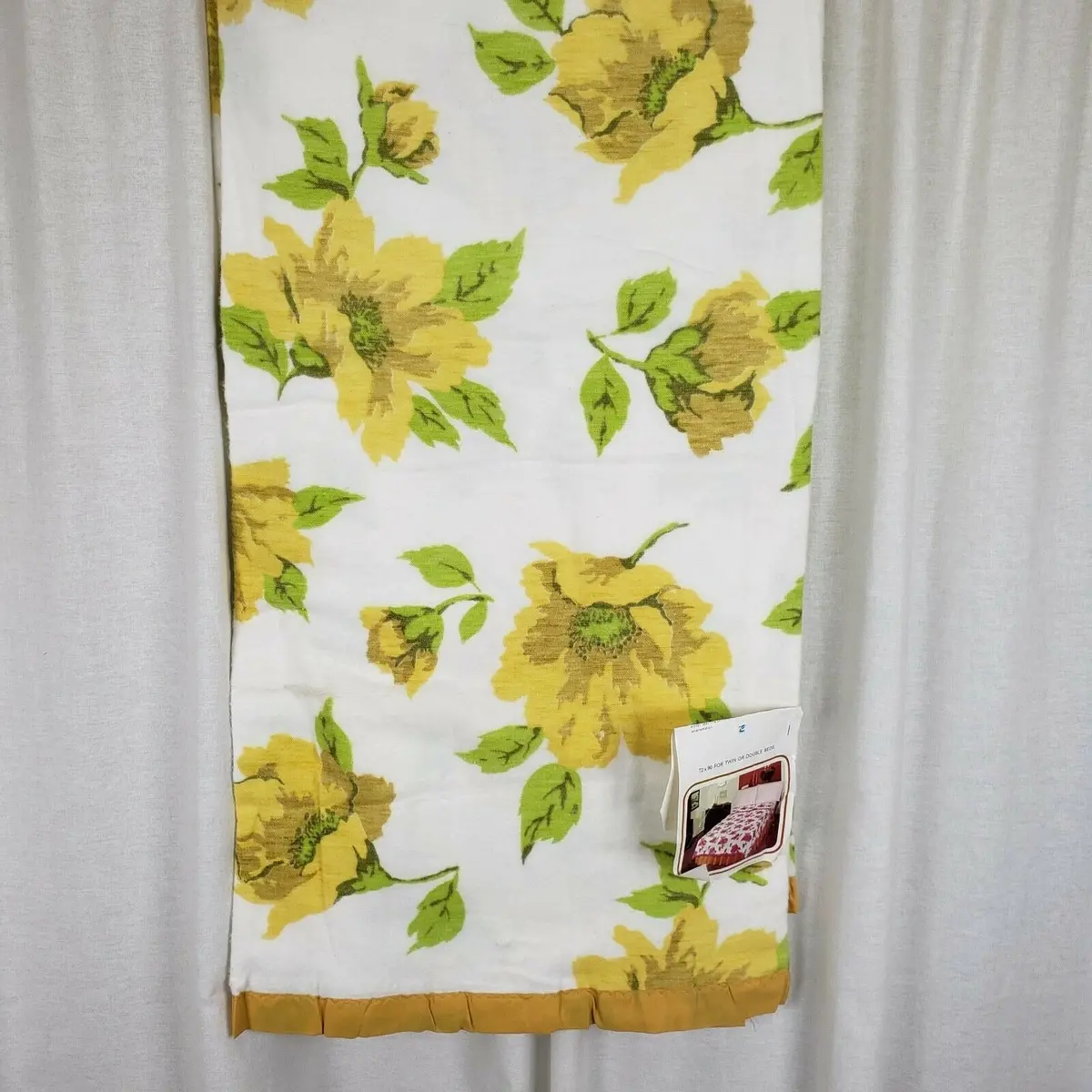 Lady Pepperell Summerette Poppies Thermal Blanket Vintage Nylon Satin Trim 72X90 1