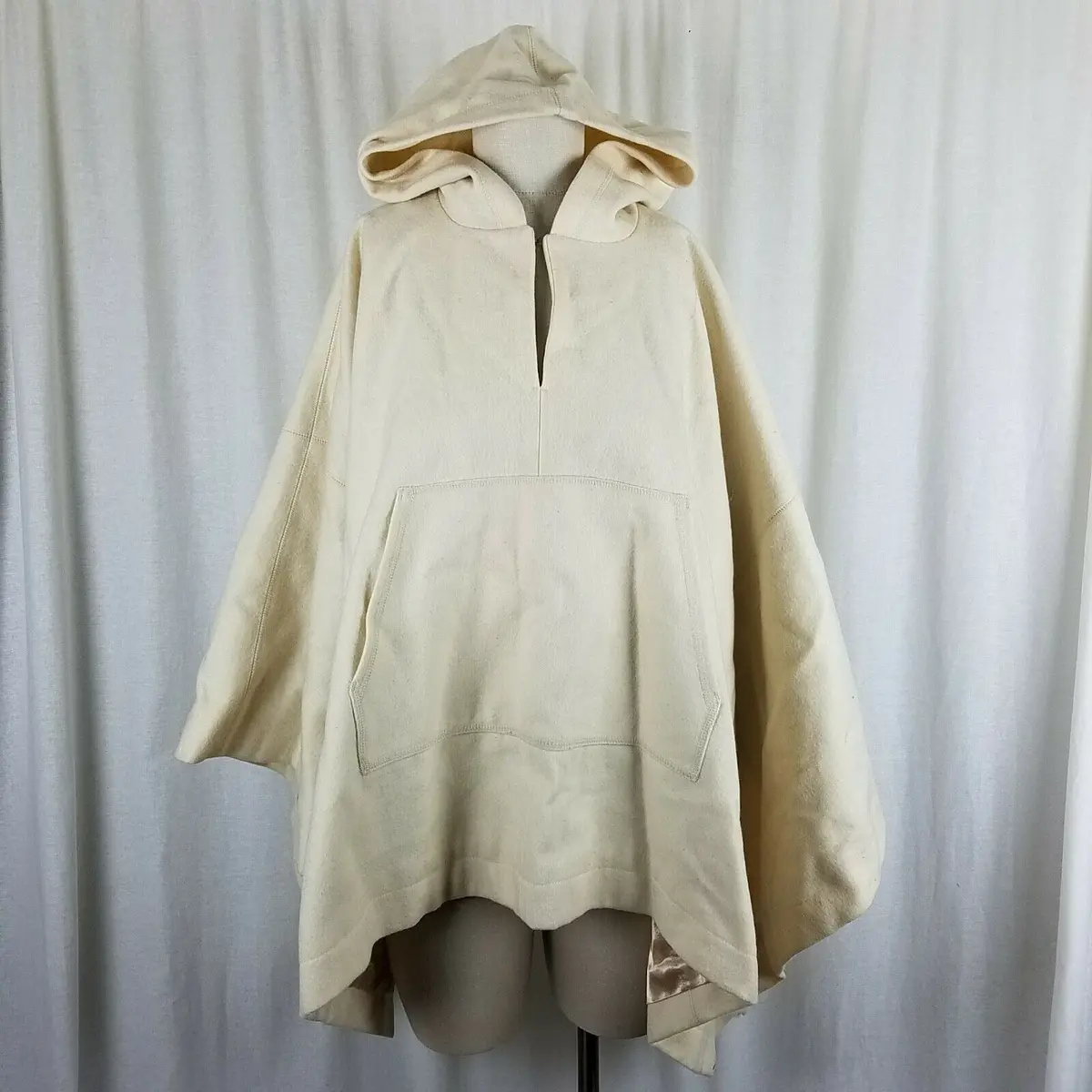 Banana Republic Hooded Wool Pullover Kangaroo Pocket Poncho Cape Womens M Ivory 1