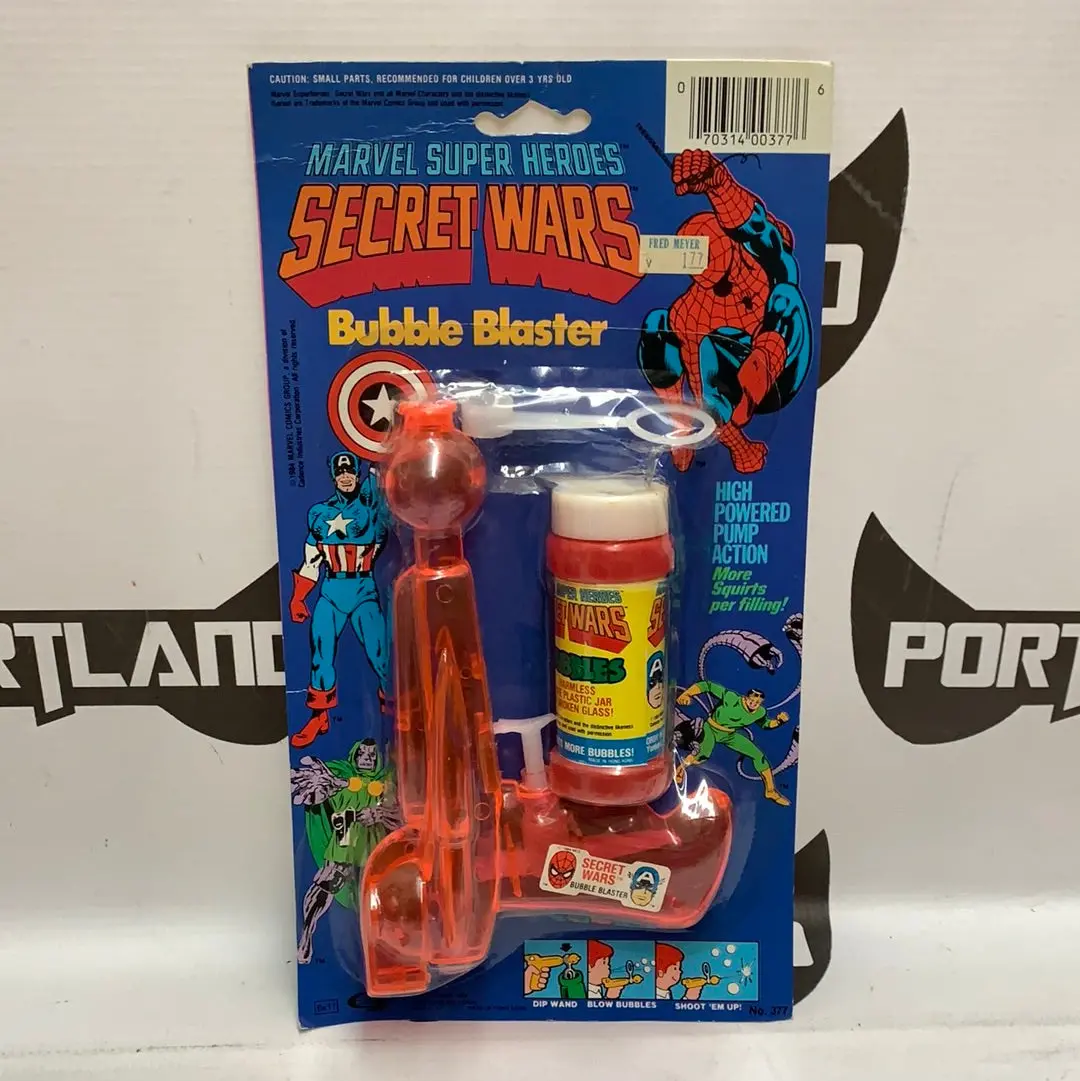 Vintage Marvel Super Heroes Secret Wars Bubble Blaster 1