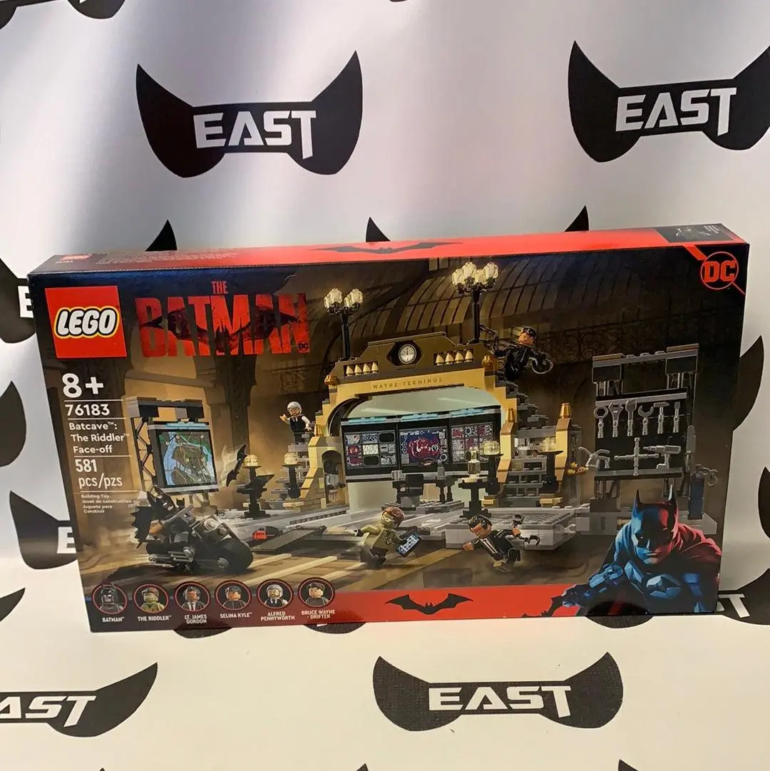 Lego The Batman Batcave The Riddler Face Off 76183 1