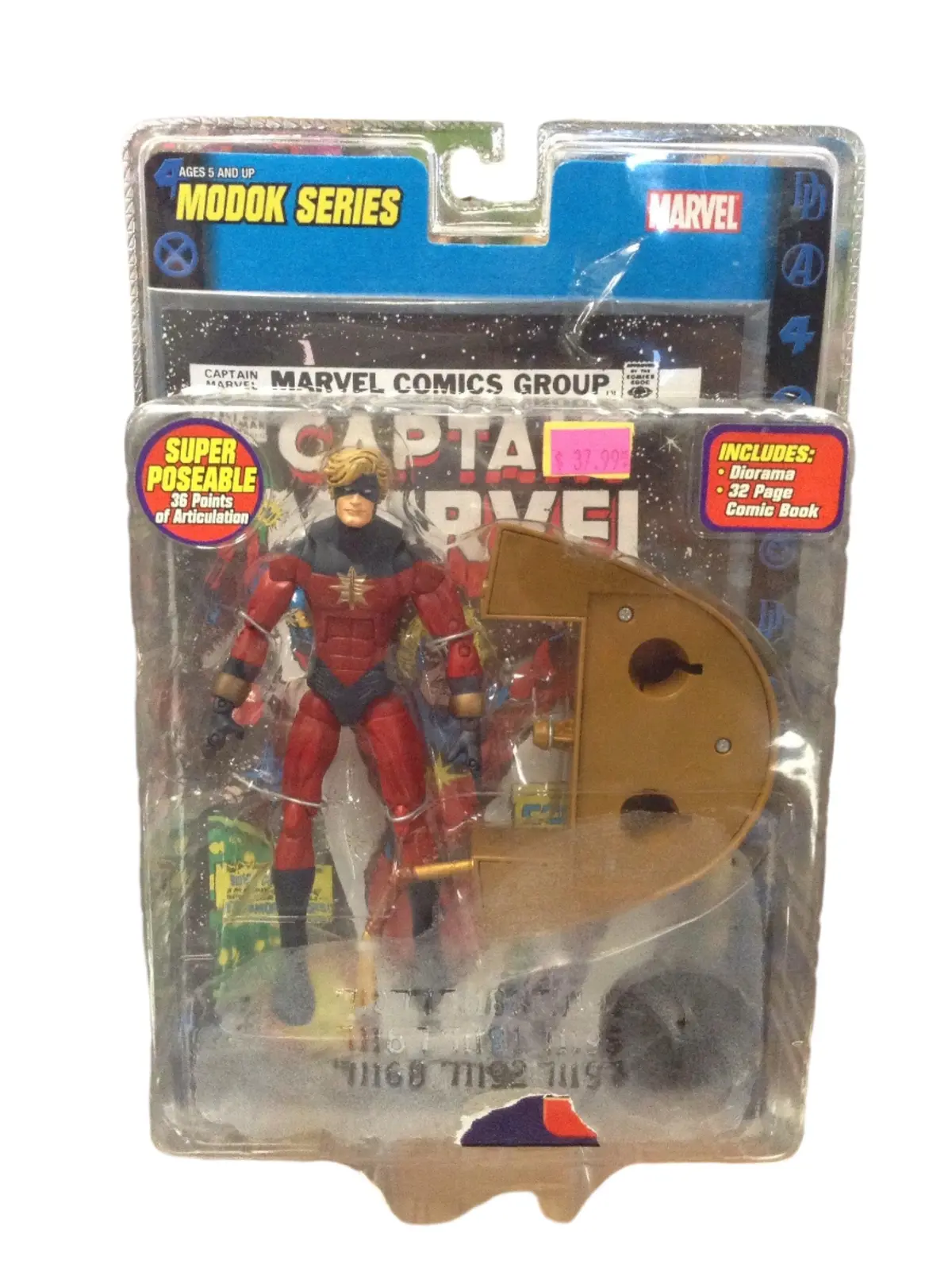Toy Biz Marvel Legends Captain Marvel 1