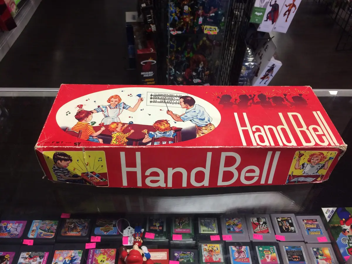 Vintage Hand Bell Set 1