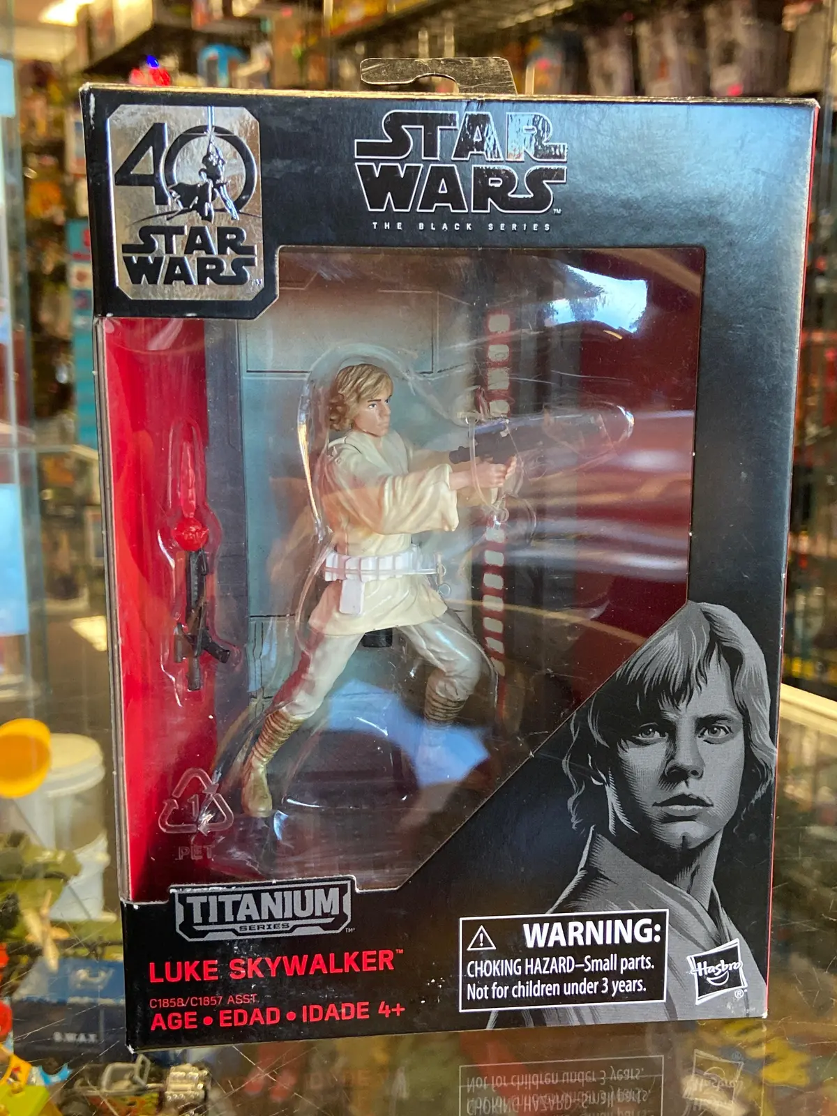 Hasbro Star Wars Black Series Titanium Series Luke Skywalker 1