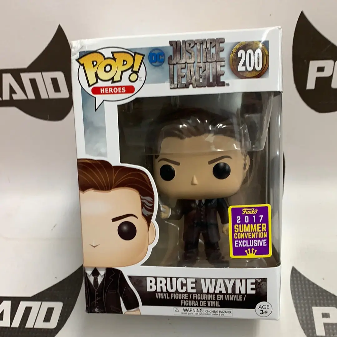 Funko Pop! Heroes Justice League Bruce Wayne #200 2017 Summer Con Exclusive 1