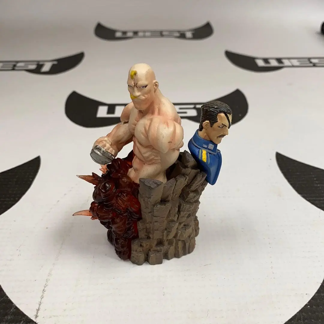 Full Metal Alchemist Alex Louis Armstrong And King Bradley Figurine 1