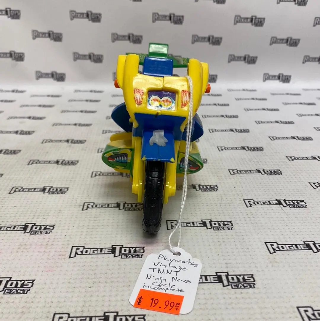 Playmates Vintage Teenage Mutant Ninja Turtles Ninja News Cycle (Incomplete) 1
