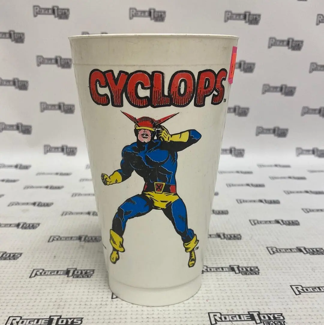 1975 7 Eleven Slurpee Cups Marvel Cyclops 1
