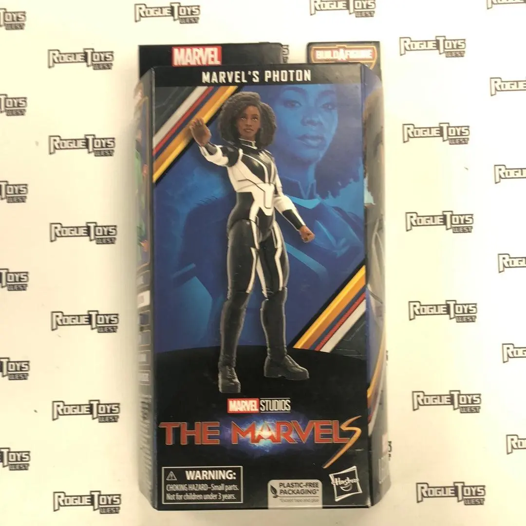 Hasbro Marvel Legends The Marvels Photon (Totally Awesome Hulk Baf) 1