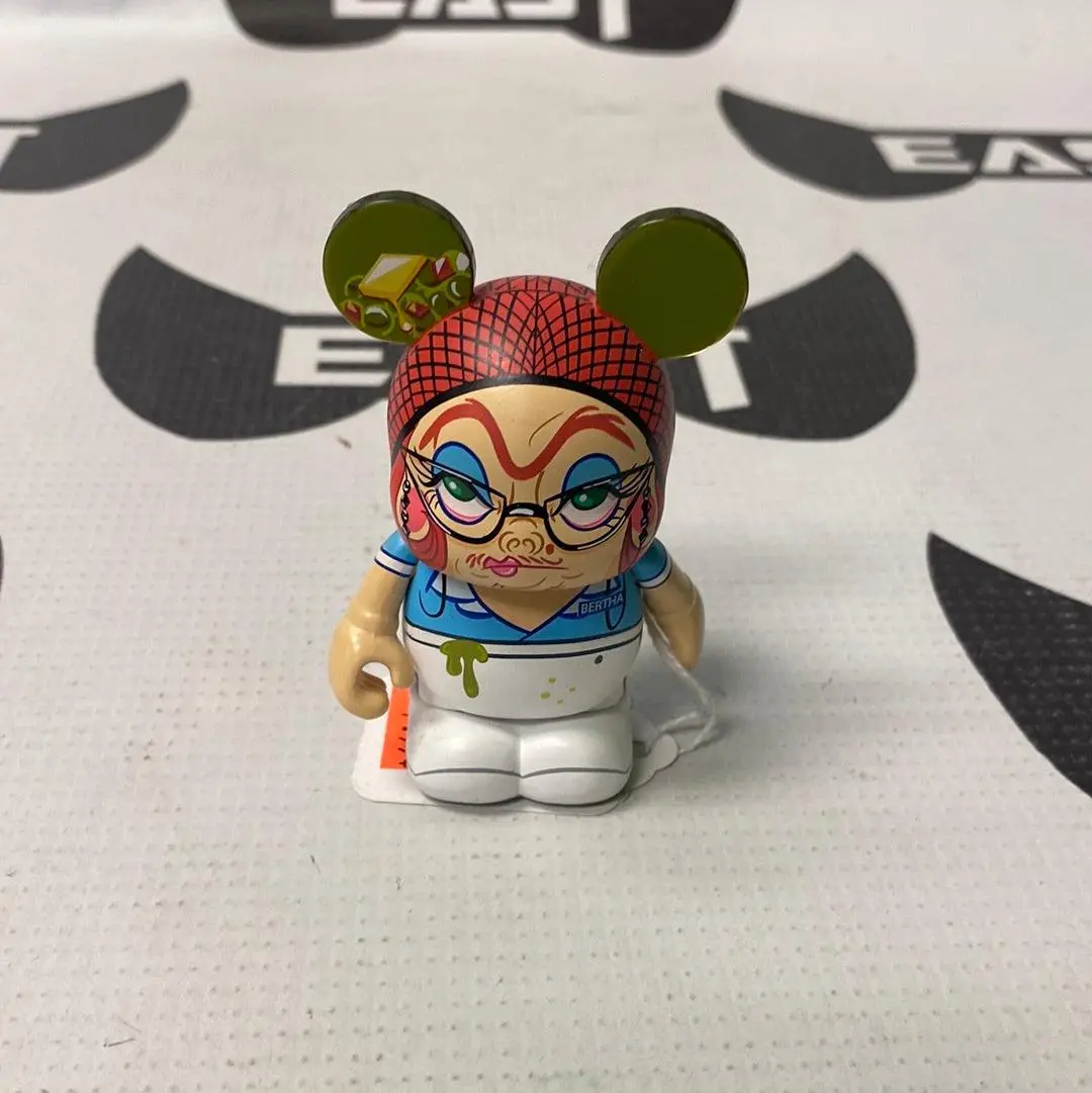 Disney Vinylmation- Highschool Lunch Lady 1