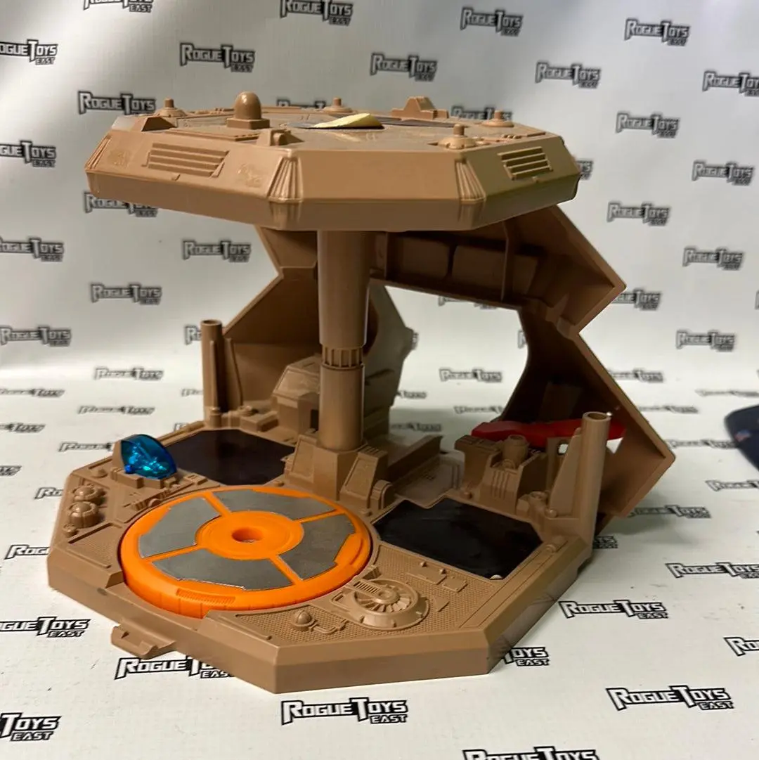 Tomy Vintage Starriors Armored Battle Station 1