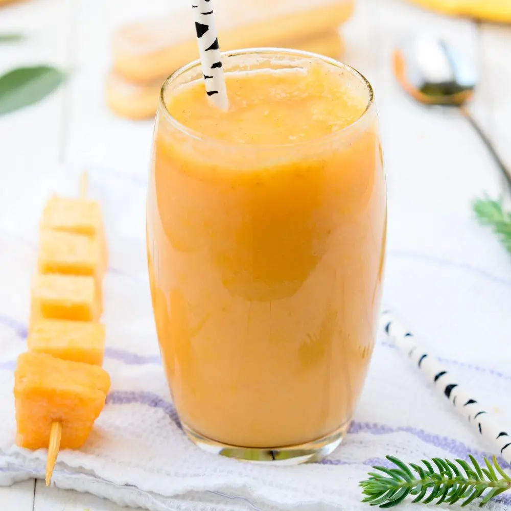 Mango Muesli Smoothie 1