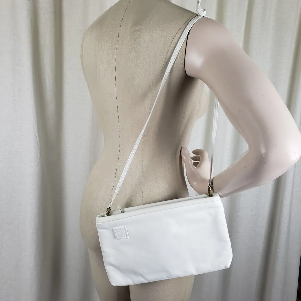 Anne Klein Calderon White Leather Shoulder Bag Handbag Purse Crossbody Clutch 1