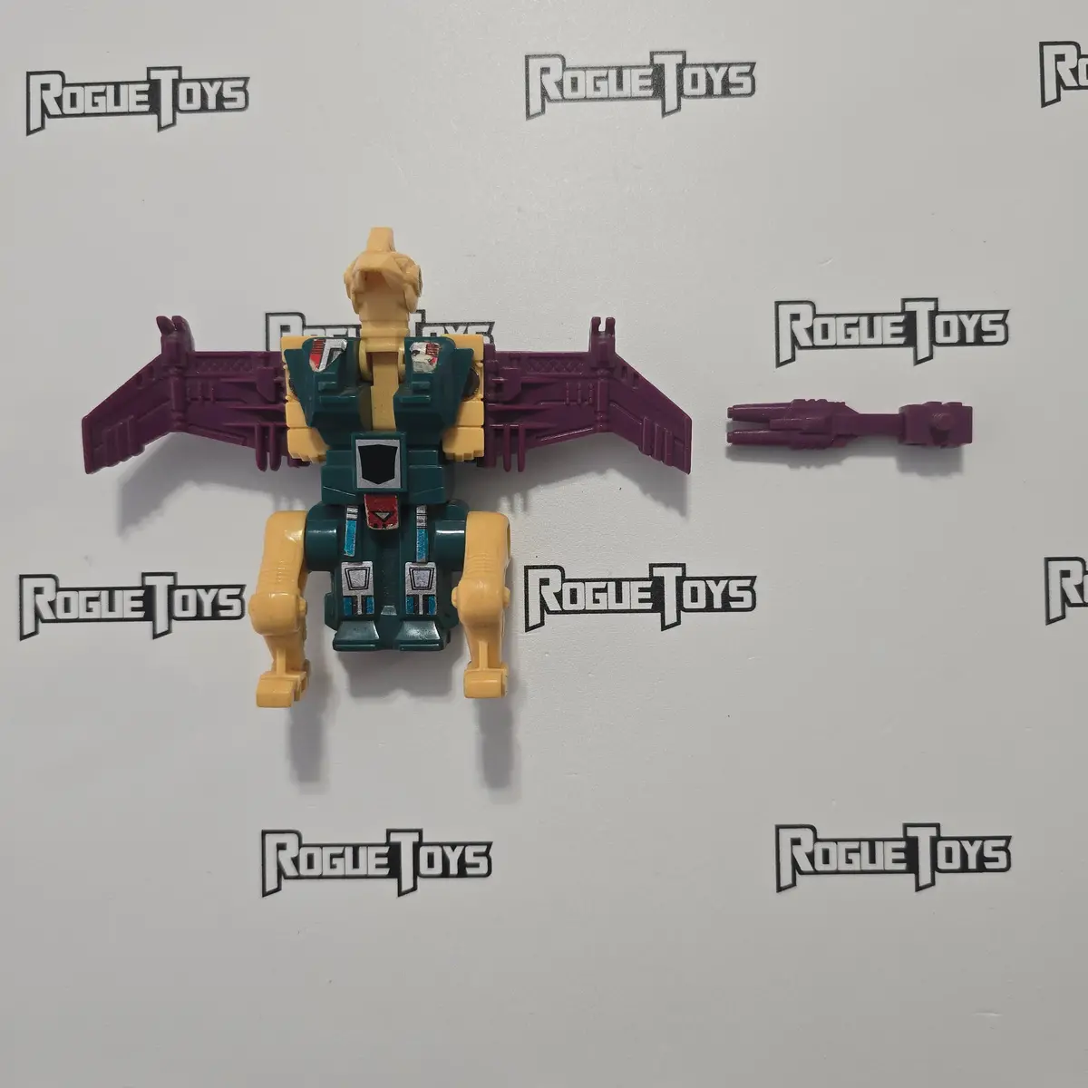 Hasbro Transformers G1- Cut Throat 1