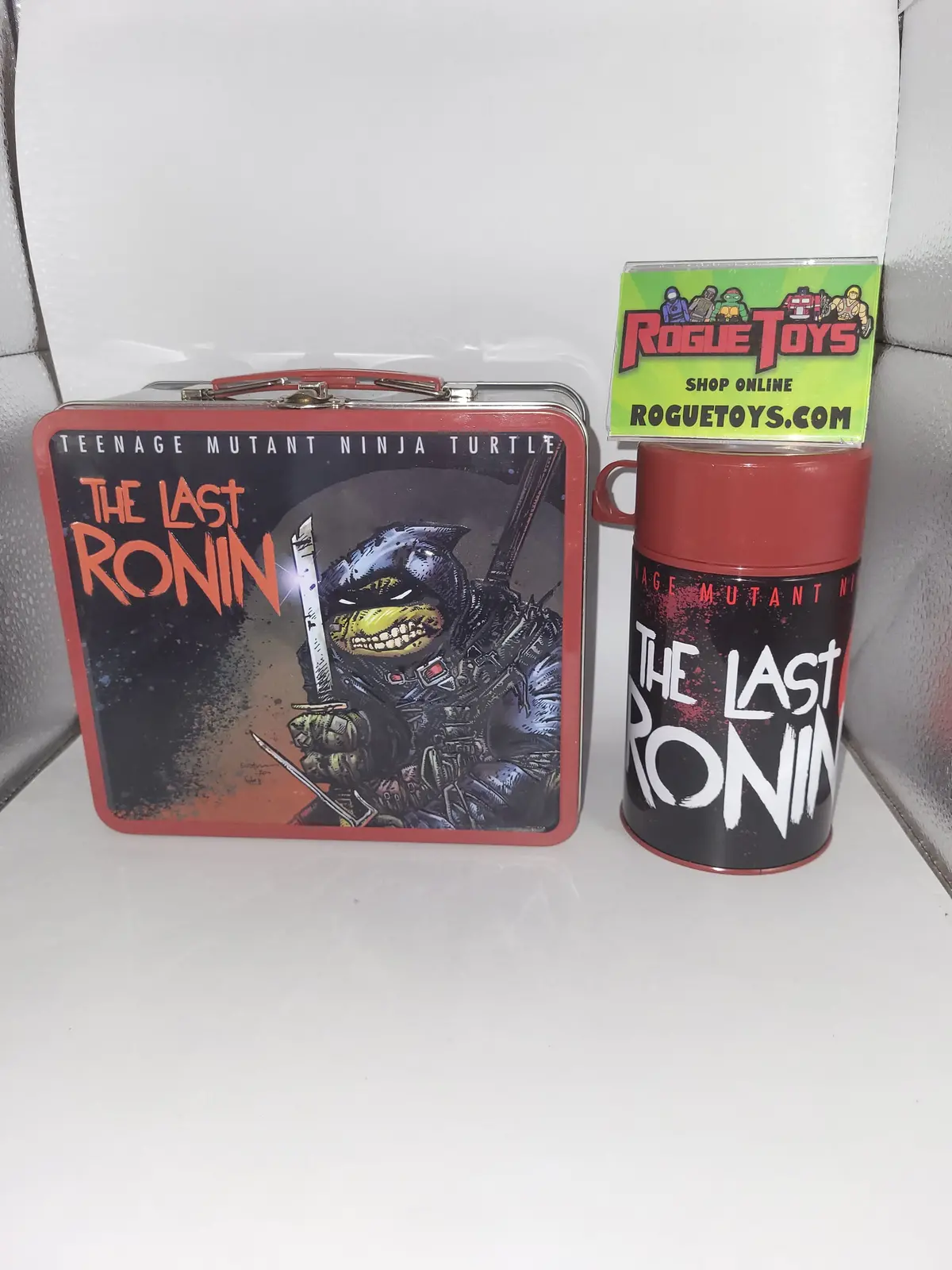 Teenage Mutant Ninja Turtles- The Last Ronin Lunchbox 1