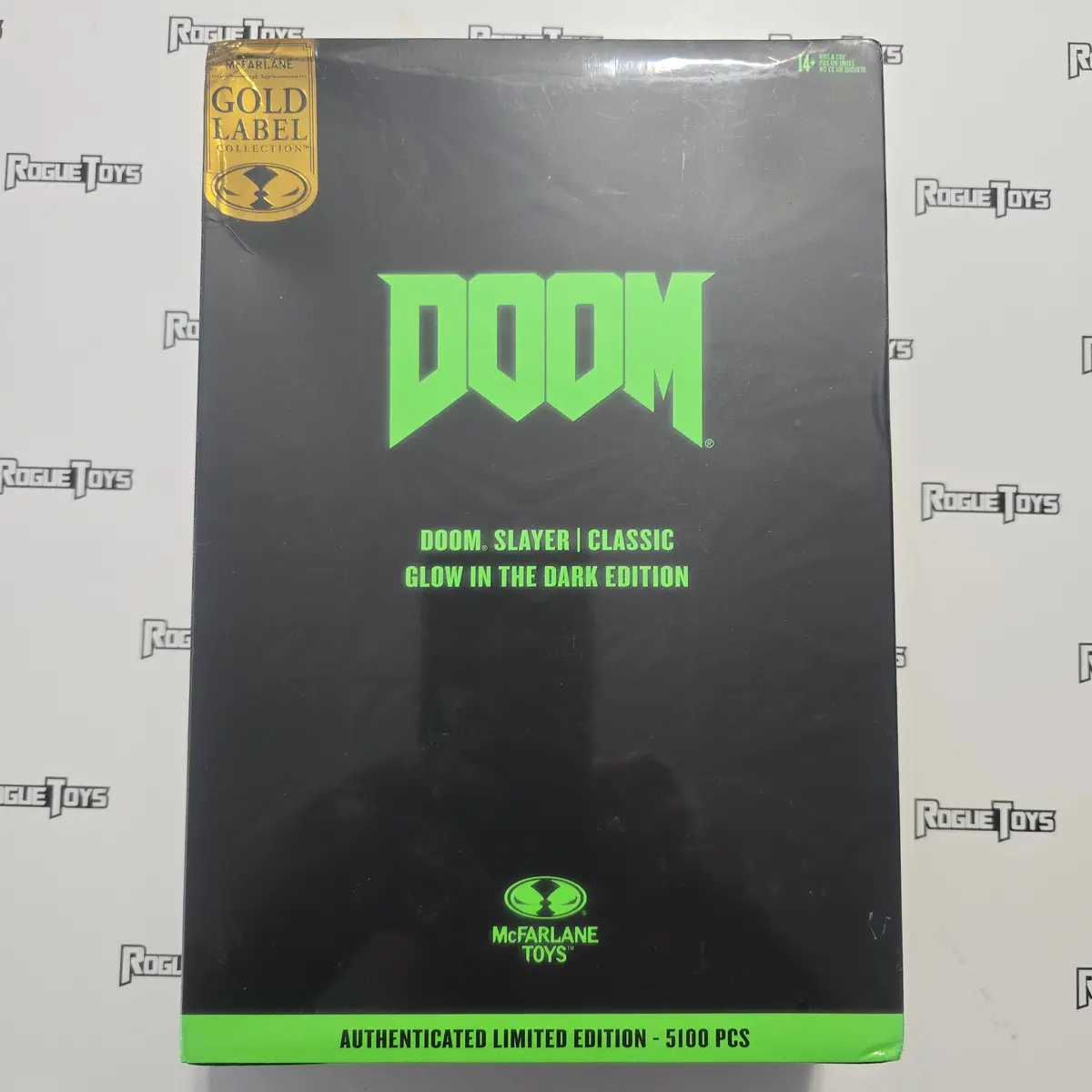 Mcfarlane Doom- Doom Slayer (Classic / Gitd) 1