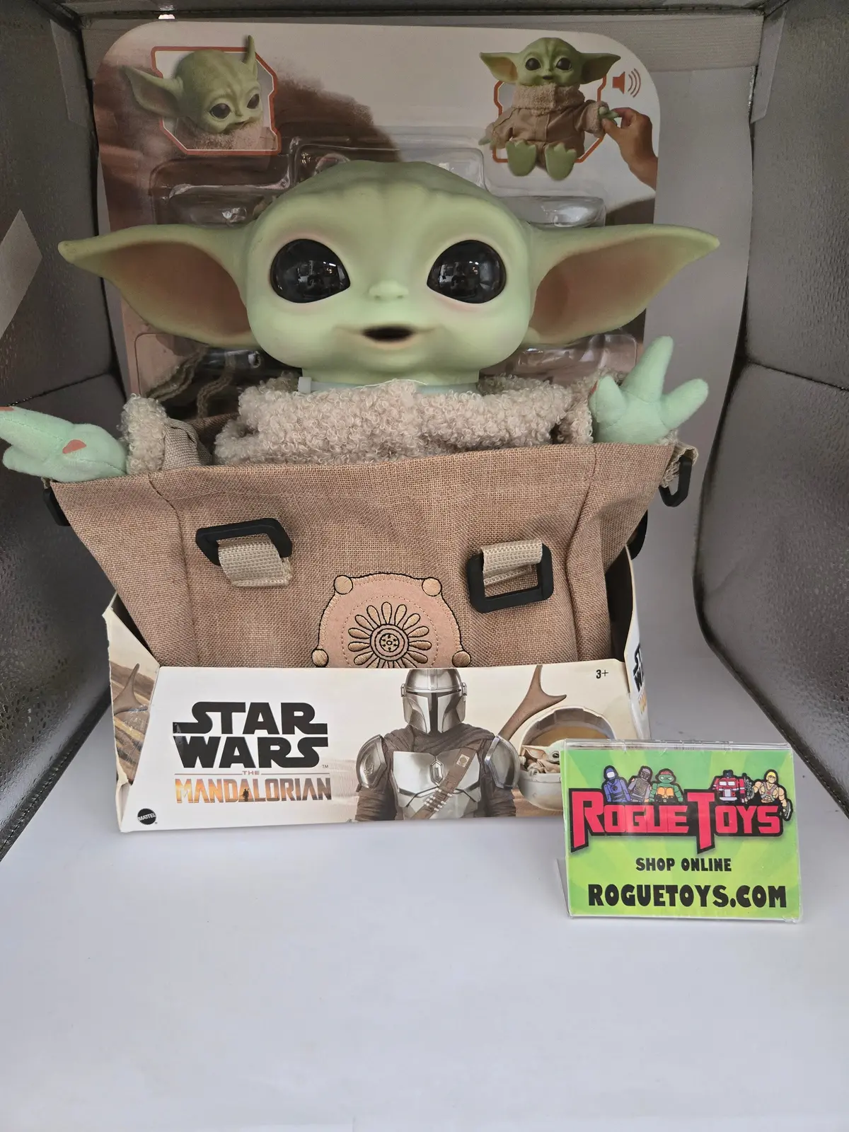 Hasbro Star Wars The Mandalorian- The Child 1