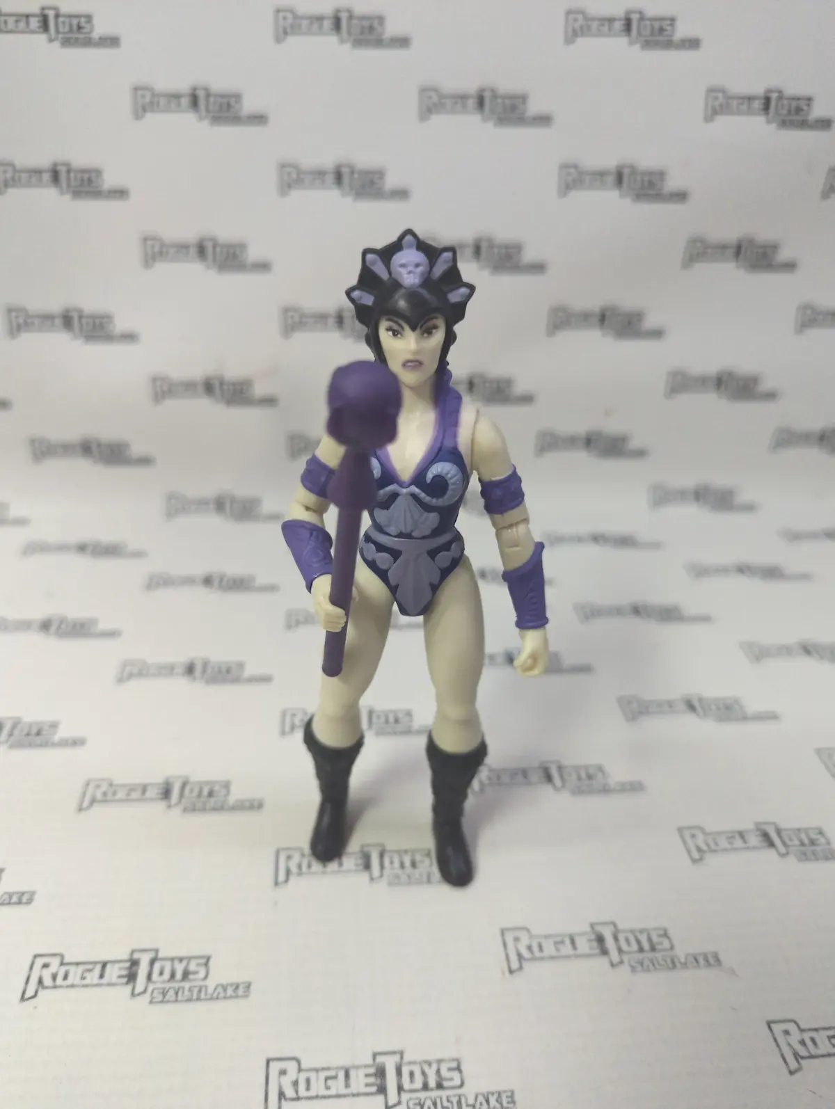 Mattel Masters Of The Universe Origins 200X Evil-Lyn 1