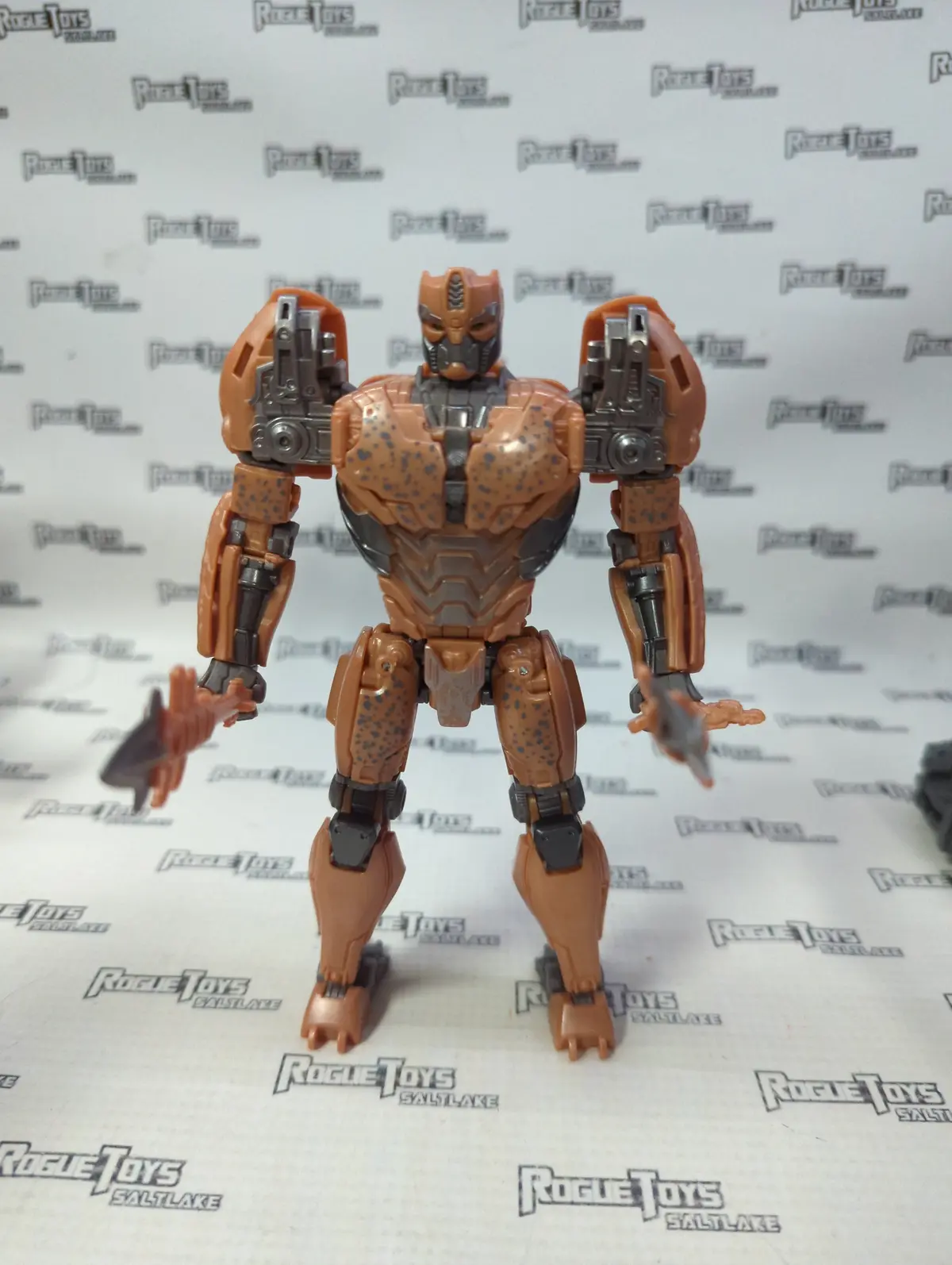 Hasbro Transformers Studio Series 98 Cheetor 1