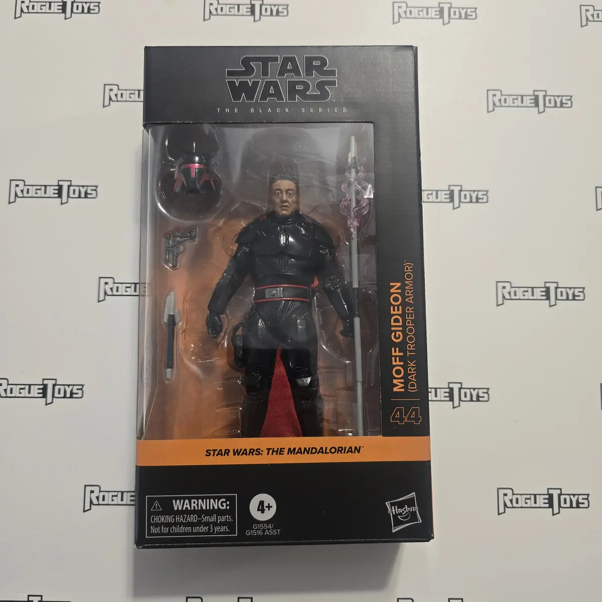Hasbro Star Wars The Black Series- Moff Gideon (Dark Trooper Armor) 1