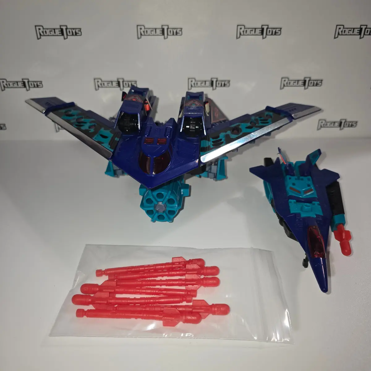 Hasbro Transformers- G2 Dreadwing & Smokescreen 1